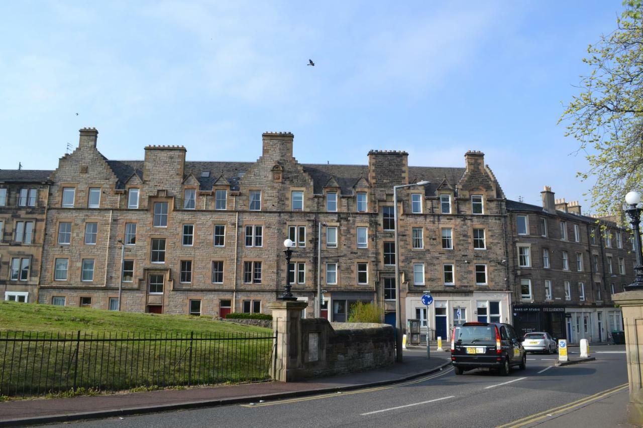 Beautiful Holyrood Park Apartment Edimburgo Esterno foto