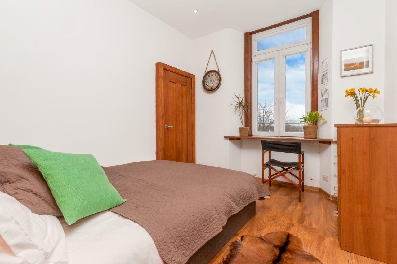 Beautiful Holyrood Park Apartment Edimburgo Esterno foto