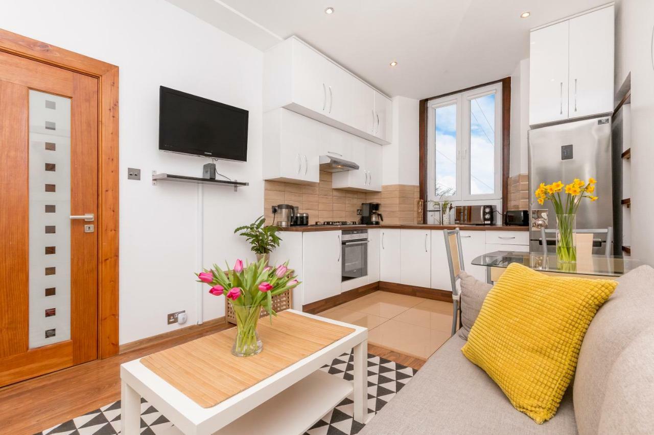 Beautiful Holyrood Park Apartment Edimburgo Esterno foto